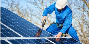 Installation Maintenance Panneaux Solaires Photovoltaïques à Laval-sur-Doulon